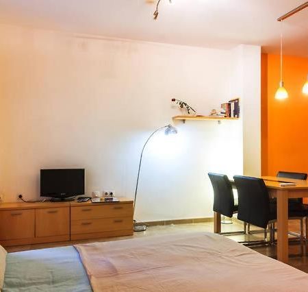 발렌시아 Loft In 1Th Floor & Terrace In 4Th Floor 아파트 외부 사진